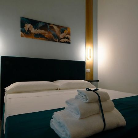 Hotel La Reggia Della Duchesca à Naples Extérieur photo