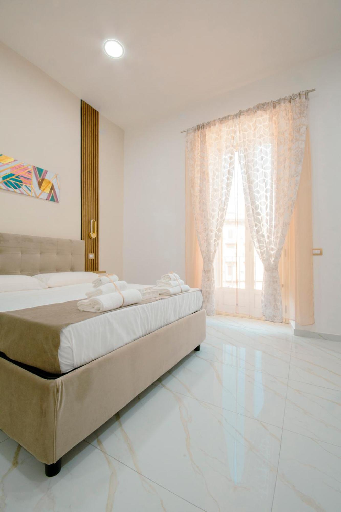 Hotel La Reggia Della Duchesca à Naples Extérieur photo