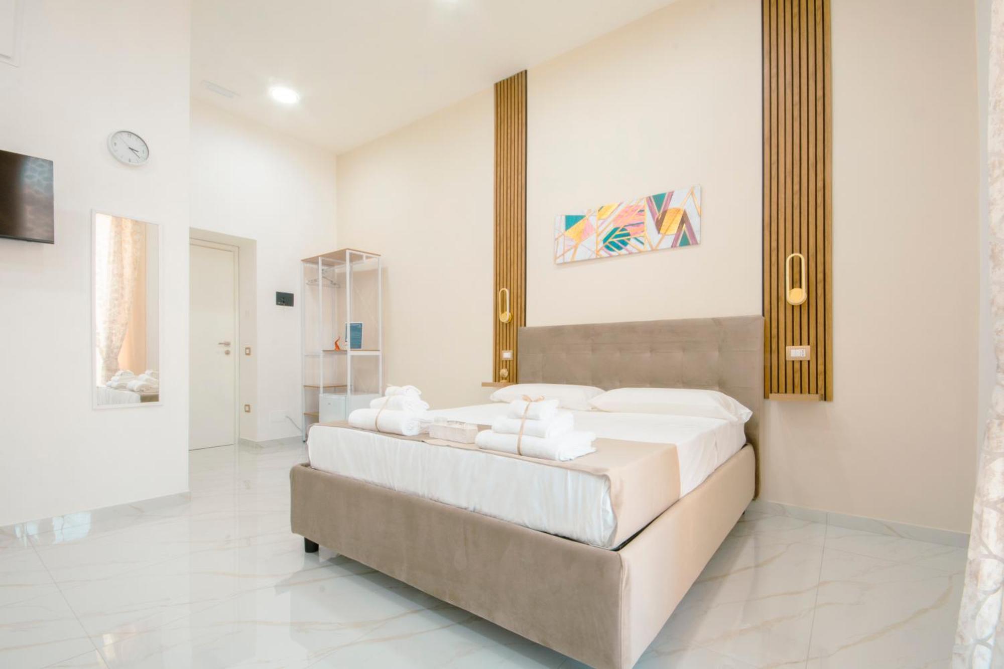 Hotel La Reggia Della Duchesca à Naples Extérieur photo
