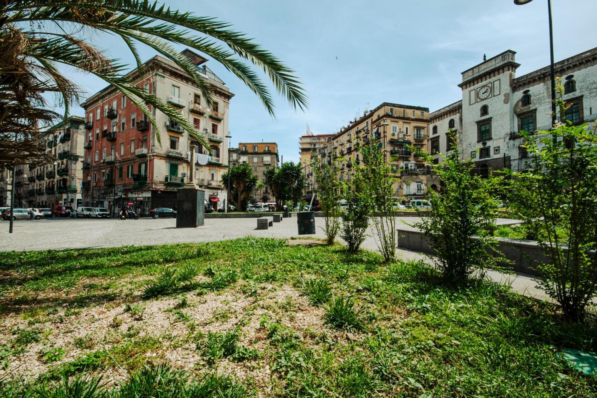 Hotel La Reggia Della Duchesca à Naples Extérieur photo