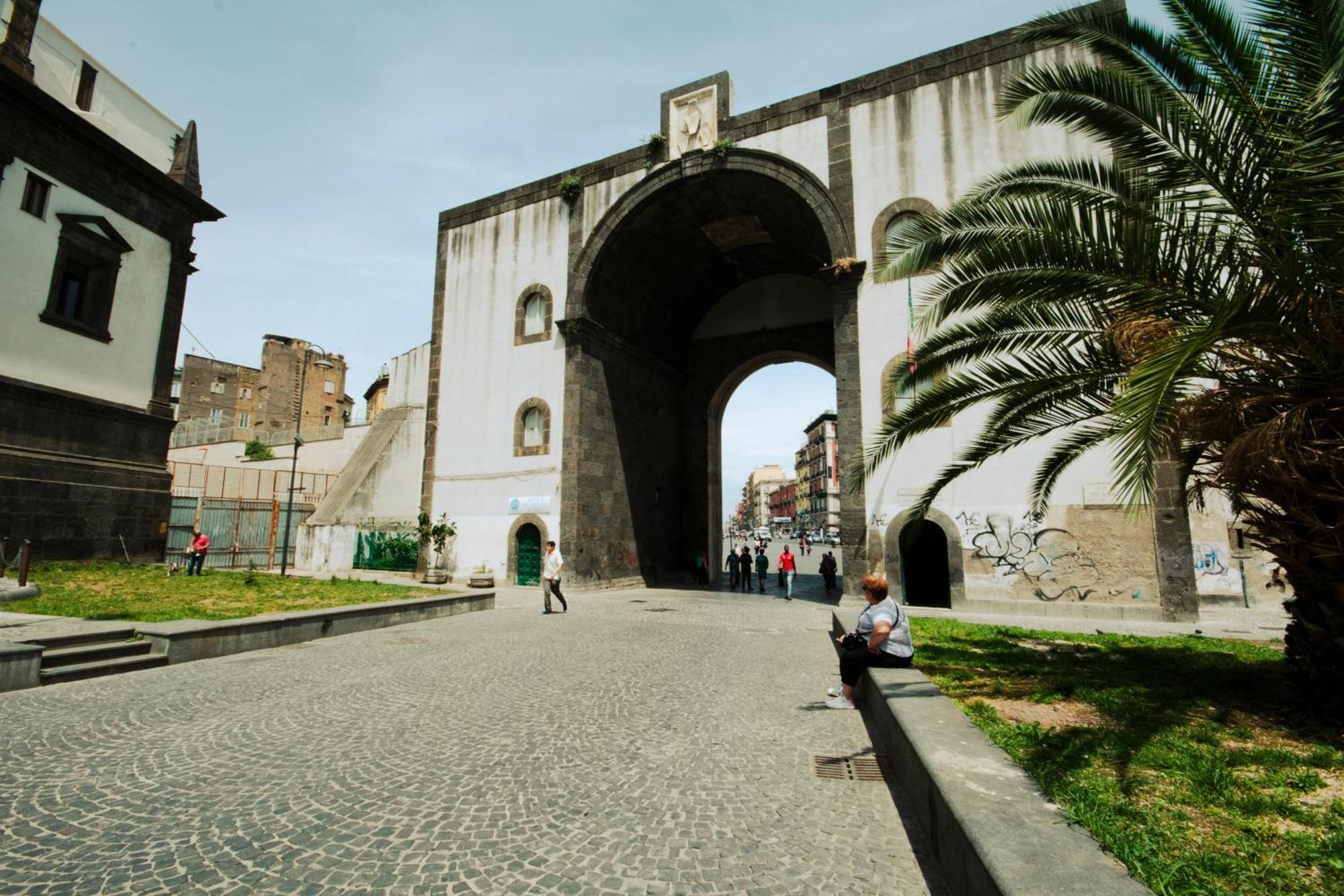 Hotel La Reggia Della Duchesca à Naples Extérieur photo